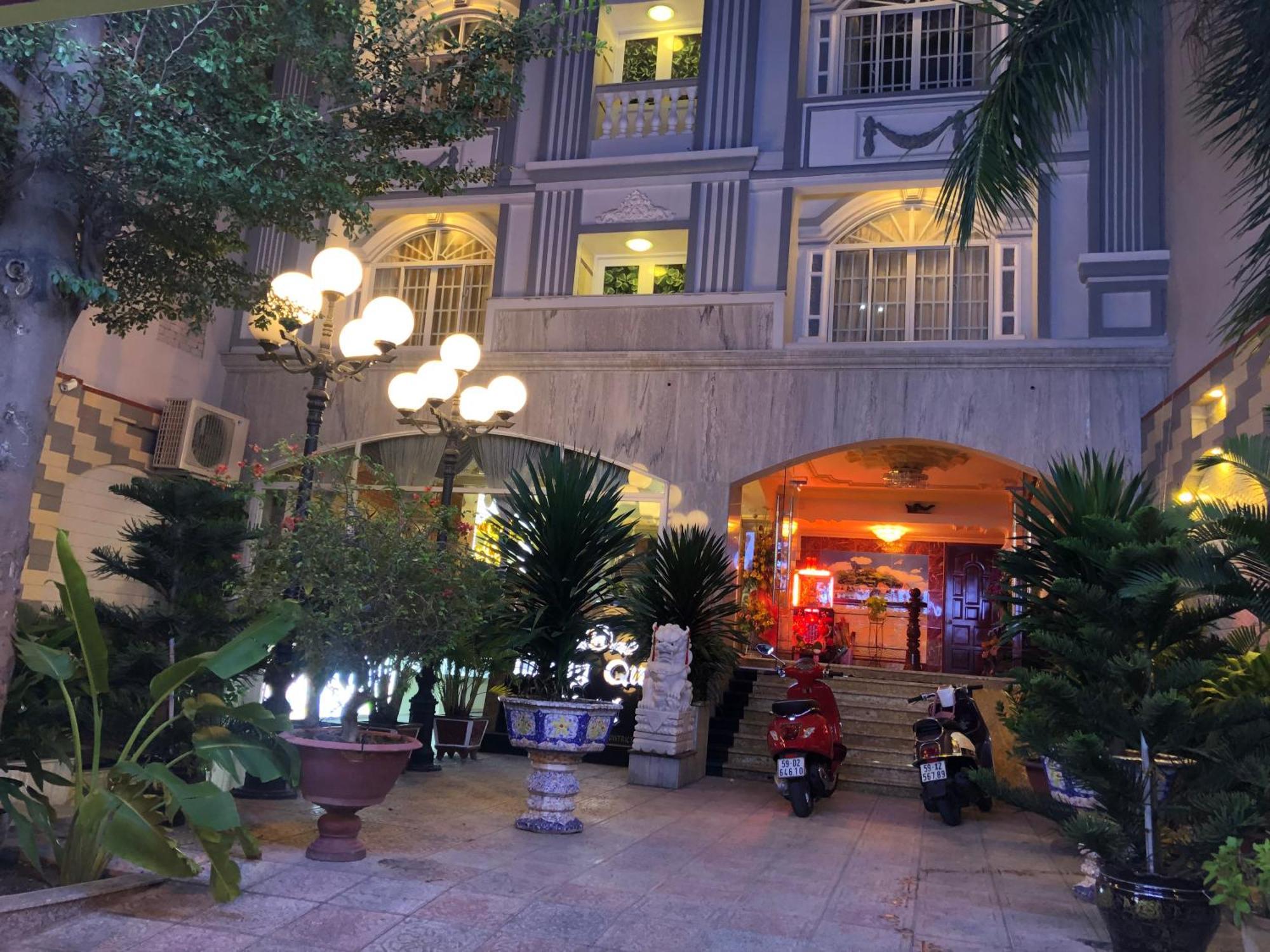 Hoàng Quân Hotel Hô Chi Minh-Ville Extérieur photo