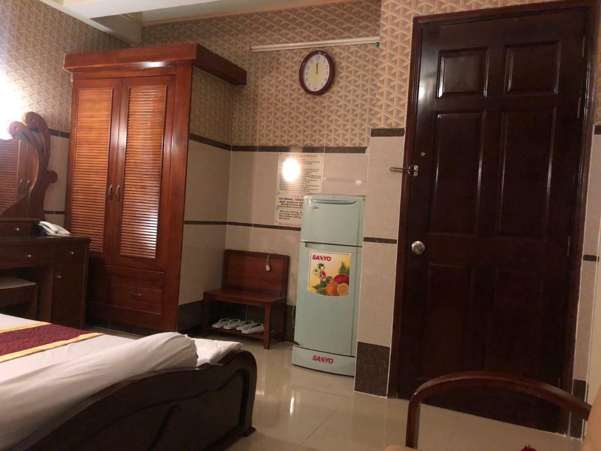 Hoàng Quân Hotel Hô Chi Minh-Ville Extérieur photo