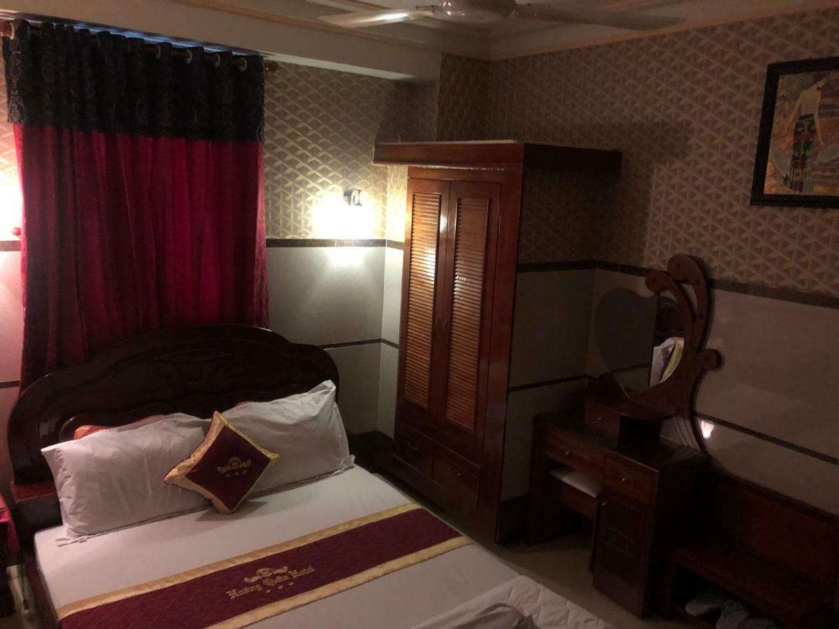 Hoàng Quân Hotel Hô Chi Minh-Ville Extérieur photo