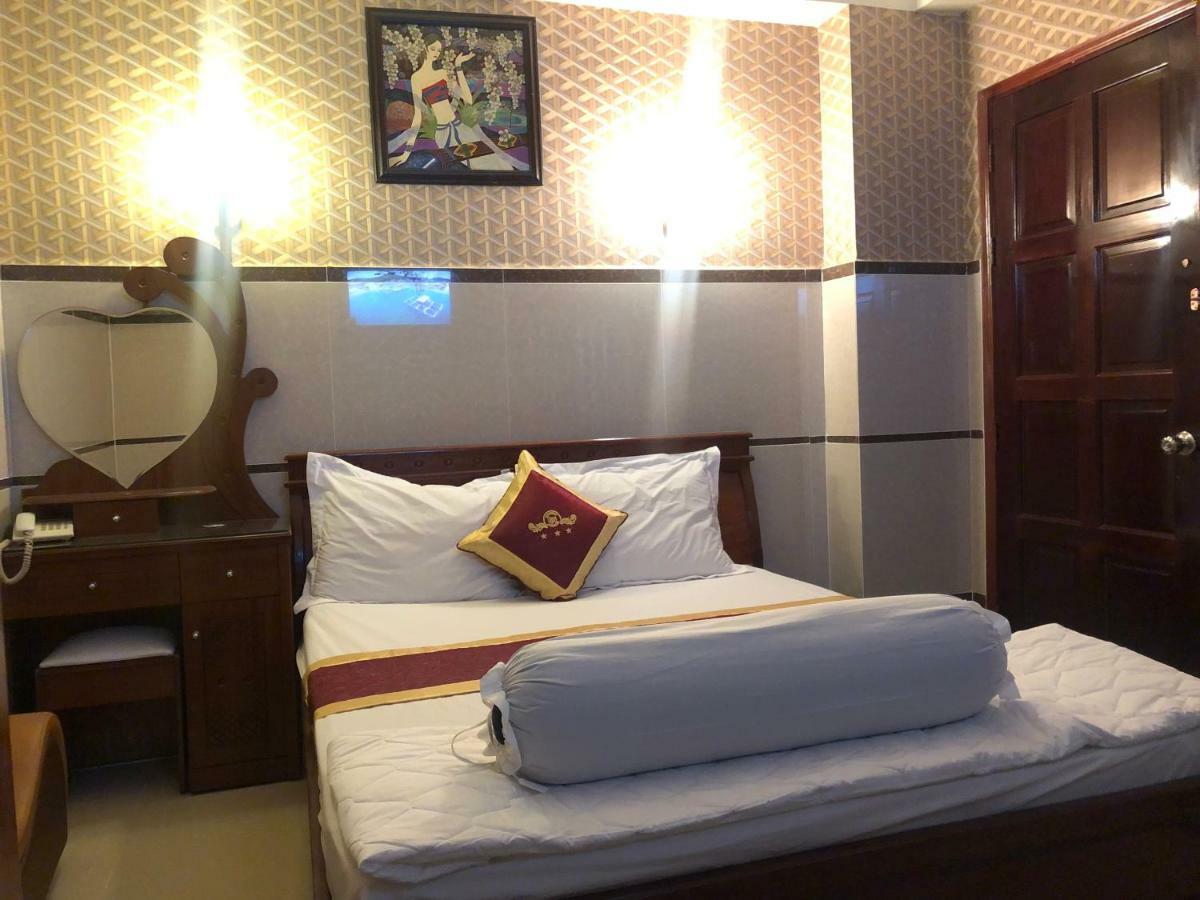 Hoàng Quân Hotel Hô Chi Minh-Ville Extérieur photo