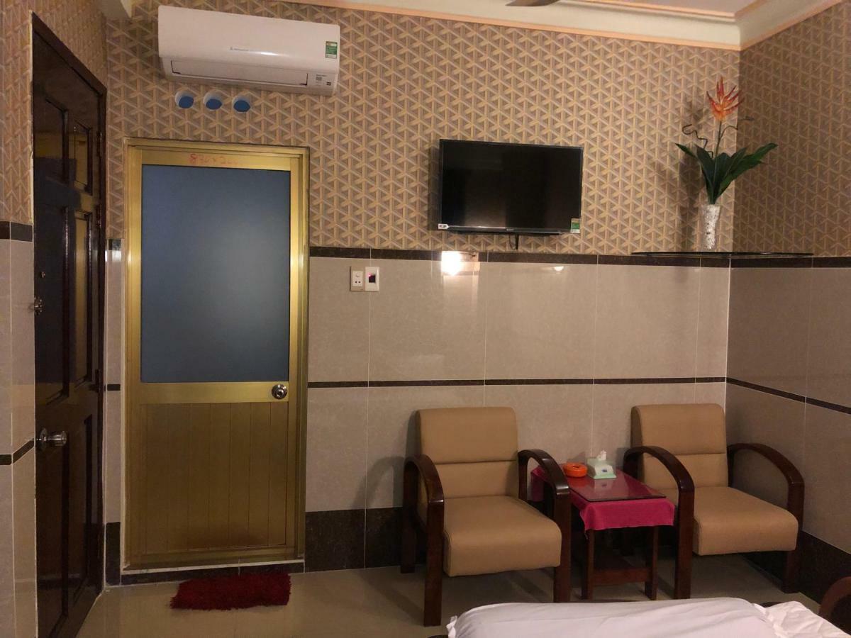 Hoàng Quân Hotel Hô Chi Minh-Ville Extérieur photo