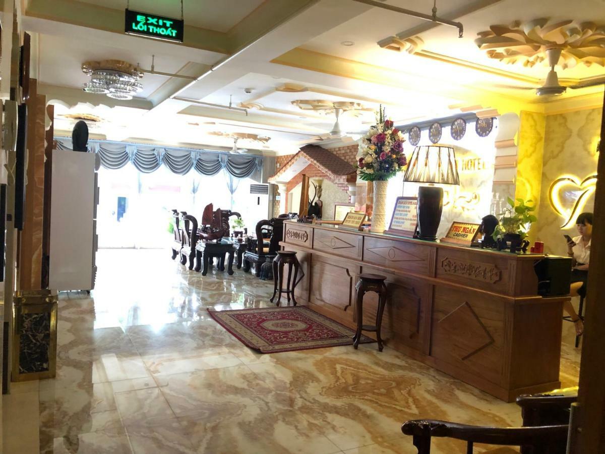 Hoàng Quân Hotel Hô Chi Minh-Ville Extérieur photo