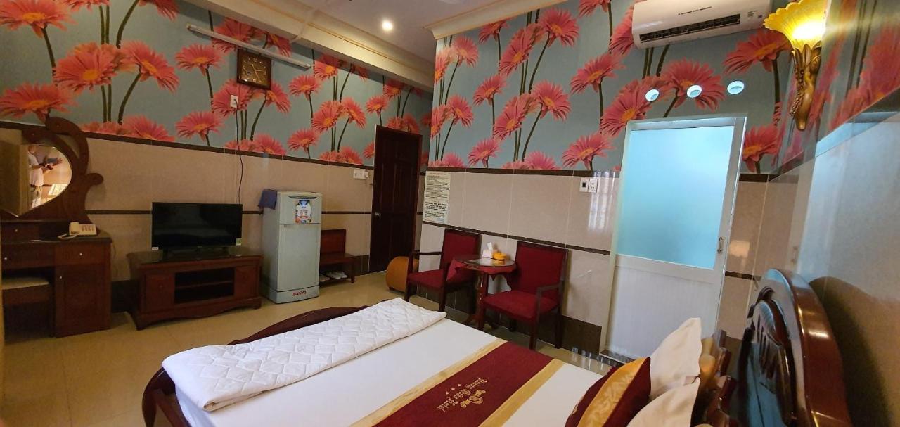Hoàng Quân Hotel Hô Chi Minh-Ville Extérieur photo
