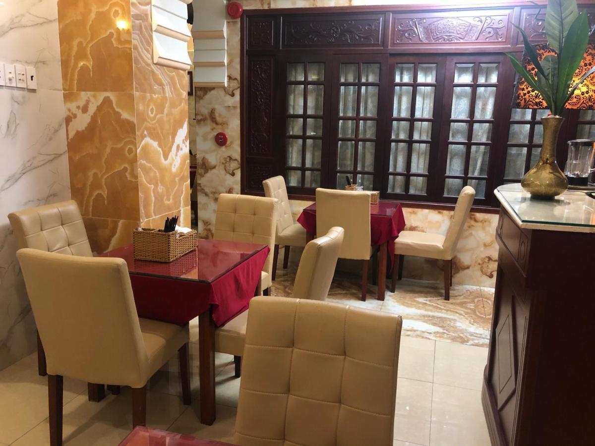 Hoàng Quân Hotel Hô Chi Minh-Ville Extérieur photo